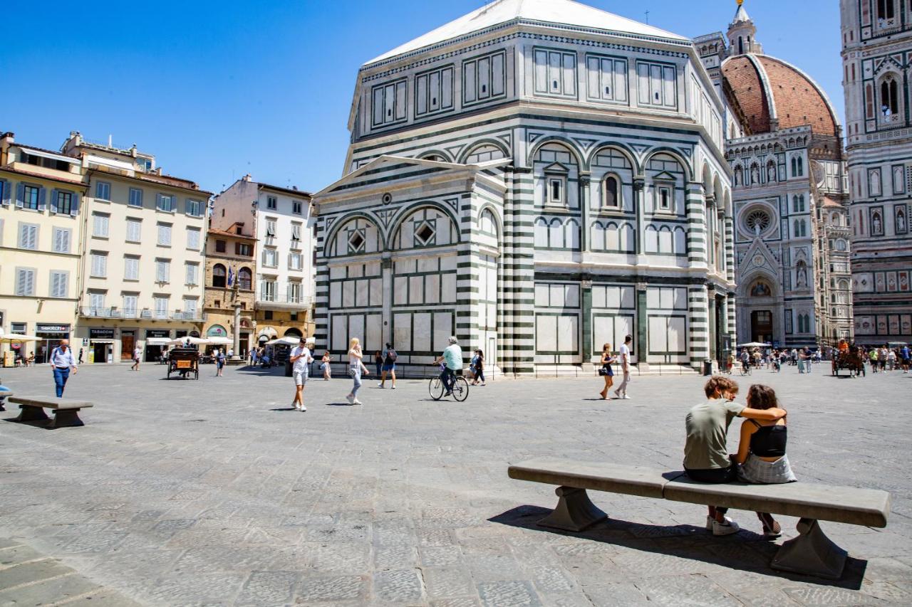 Ferienwohnung Unique Gem In Piazza Duomo Florenz Exterior foto